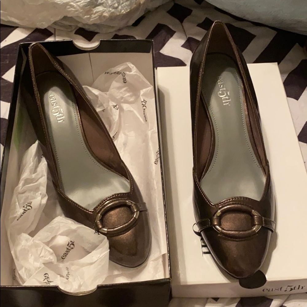 East 5t heels
